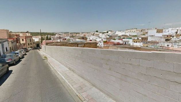 Foto 2 de Venta de terreno en calle Cardenal Cisneros de 1239 m²