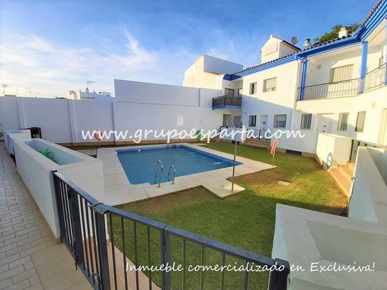 Foto 1 de Dúplex en venda a avenida Alcaldesa María Regla Jiménez de 1 habitació amb terrassa i piscina