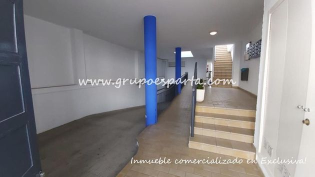 Foto 2 de Dúplex en venda a avenida Alcaldesa María Regla Jiménez de 1 habitació amb terrassa i piscina