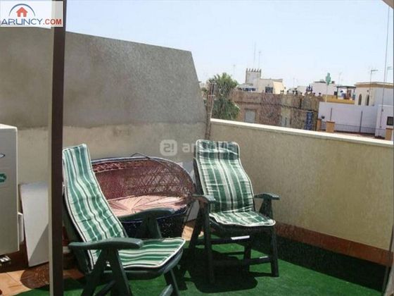 Foto 2 de Dúplex en venda a Mairena del Alcor de 3 habitacions amb terrassa i garatge