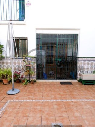 Foto 2 de Venta de chalet en Centro - Alcalá de Guadaira de 5 habitaciones con terraza y garaje