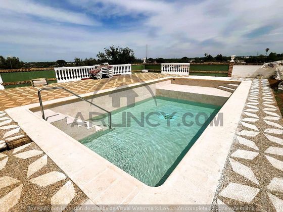 Foto 1 de Xalet en venda a Oromana de 4 habitacions amb terrassa i piscina