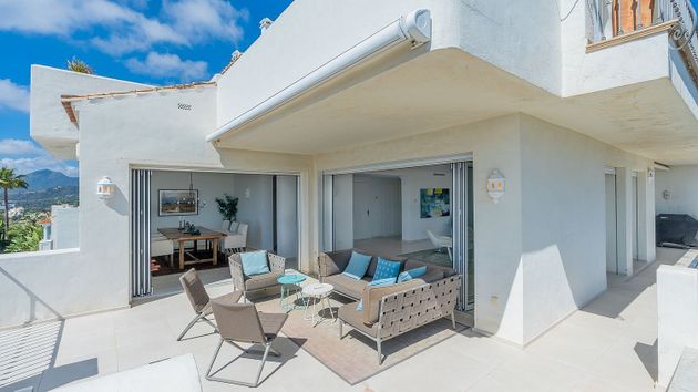 Foto 2 de Dúplex en venda a calle Las Colinas de la Heredia de 3 habitacions amb terrassa i piscina