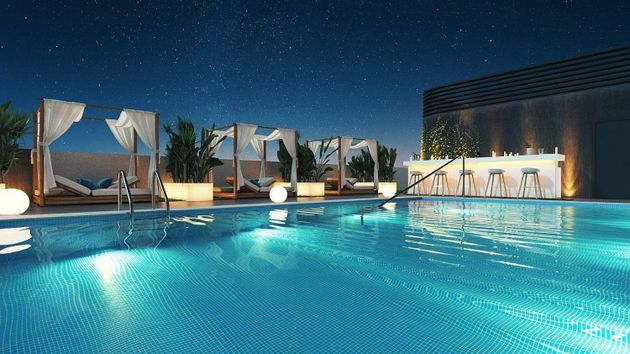 Foto 1 de Piso en venta en Palma - Palmilla de 3 habitaciones con terraza y piscina