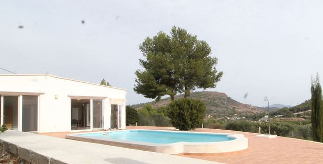 Foto 1 de Chalet en alquiler en Torres Torres de 2 habitaciones con terraza y piscina