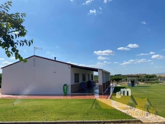 Foto 1 de Casa rural en venta en Guareña de 3 habitaciones con terraza y piscina