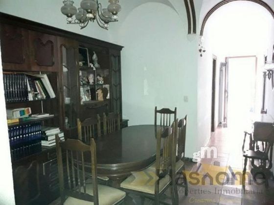 Foto 2 de Casa en venda a Villanueva de la Serena de 4 habitacions amb aire acondicionat