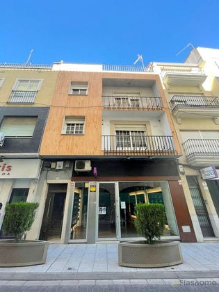 Foto 1 de Pis en venda a Villanueva de la Serena de 6 habitacions amb terrassa i balcó