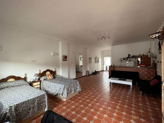 Foto 2 de Casa en venta en Santa Amalia de 3 habitaciones con terraza y balcón
