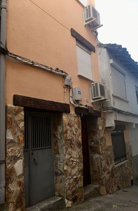 Foto 1 de Casa en venda a Aldeanueva de la Vera de 4 habitacions amb balcó i aire acondicionat