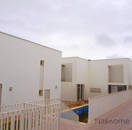 Foto 1 de Casa en venda a Albuera (La) de 2 habitacions amb piscina i garatge