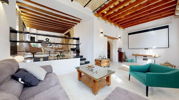 Foto 2 de Casa en venda a Poble Nou de 5 habitacions i 458 m²