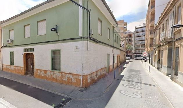 Foto 1 de Casa en venda a Zona La Ermita de 6 habitacions amb terrassa i garatge