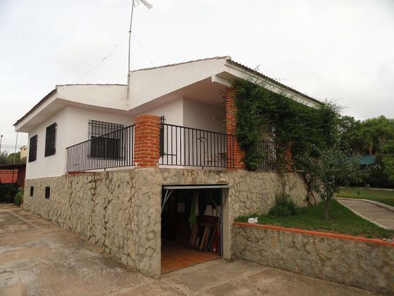 Foto 1 de Venta de chalet en Turís de 3 habitaciones con terraza y piscina