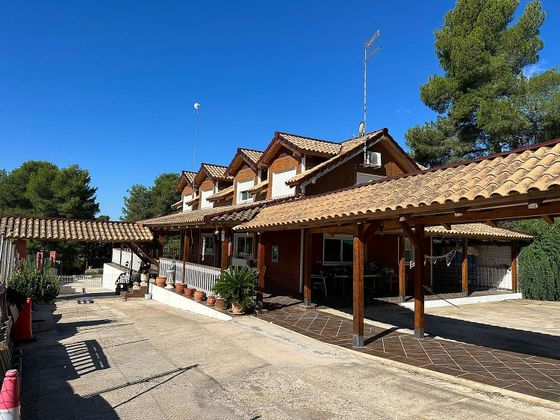 Foto 1 de Xalet en venda a Monserrat de 3 habitacions amb terrassa i garatge