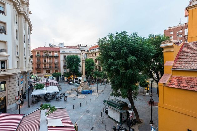 Piso en venta en vía Gran del Escultor Francisco Salzillo, Centro ...