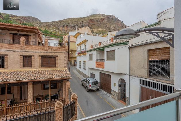 Foto 1 de Piso en venta en Guejar Sierra de 3 habitaciones con terraza