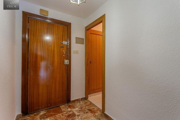 Foto 2 de Pis en venda a Pajaritos - Plaza de Toros de 5 habitacions amb garatge i balcó