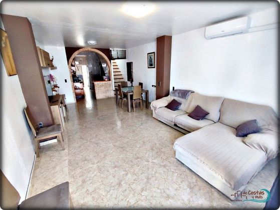 Foto 2 de Casa en venda a Villalonga de 3 habitacions amb terrassa i aire acondicionat