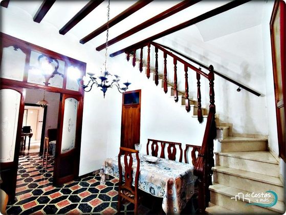 Foto 1 de Casa en venda a calle La Corbella de 4 habitacions amb terrassa