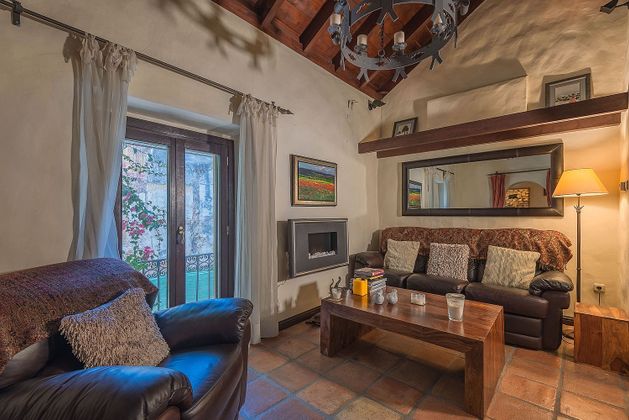 Foto 1 de Casa adossada en venda a Casco Antiguo de 3 habitacions amb terrassa i aire acondicionat