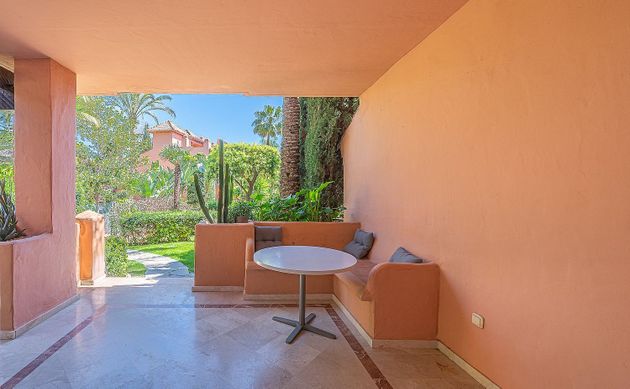 Foto 1 de Casa en venta en El Higueral - La Merced de 4 habitaciones con terraza y piscina