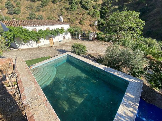 Foto 2 de Casa rural en venda a calle Diseminado Diseminados de 4 habitacions amb piscina i jardí