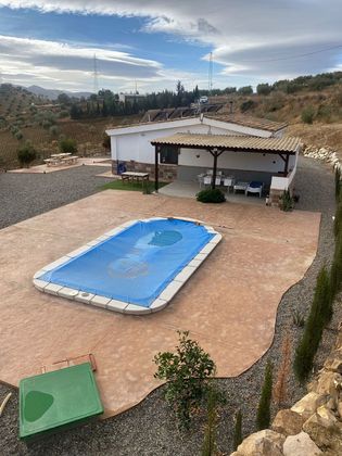 Foto 2 de Venta de chalet en Álora de 2 habitaciones con piscina y jardín
