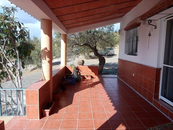 Foto 2 de Casa rural en venta en polígono Diseminado de 3 habitaciones con piscina y jardín