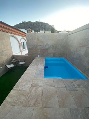 Foto 2 de Piso en venta en calle Libertad de 3 habitaciones con terraza y piscina