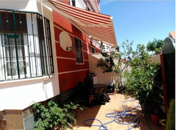 Foto 1 de Casa en venda a Aljaraque de 4 habitacions amb terrassa i aire acondicionat