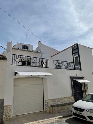 Foto 1 de Casa adosada en venta en calle Solana de Santiago de 4 habitaciones con terraza y balcón