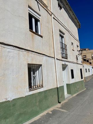 Foto 1 de Casa adosada en venta en calle Peñón de Lastra de 4 habitaciones con terraza y balcón