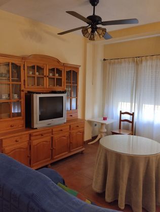 Foto 2 de Pis en venda a Guadix de 4 habitacions amb balcó i calefacció