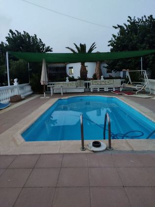 Foto 1 de Xalet en venda a calle El Jurel de 3 habitacions amb terrassa i piscina