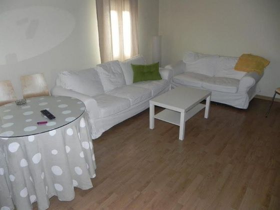 Foto 2 de Pis en venda a calle Calpena de 2 habitacions amb terrassa i calefacció