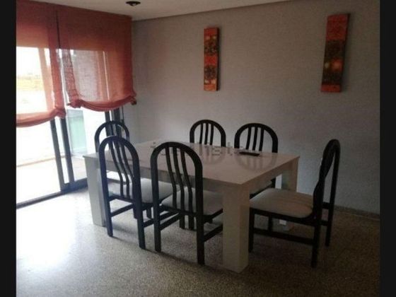 Foto 2 de Piso en venta en La Malva-rosa de 2 habitaciones con balcón y aire acondicionado