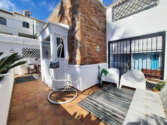 Foto 2 de Casa adossada en venda a Paraíso - Atalaya- Benamara de 2 habitacions amb terrassa i piscina