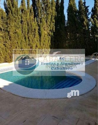 Foto 1 de Xalet en venda a El Progreso de 4 habitacions amb piscina i aire acondicionat