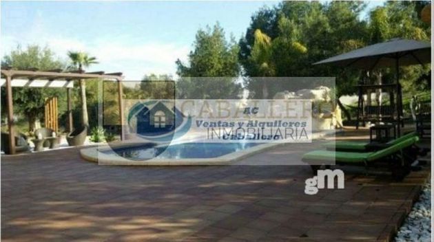 Foto 1 de Chalet en venta en Torres de Cotillas (Las) de 4 habitaciones con piscina y jardín