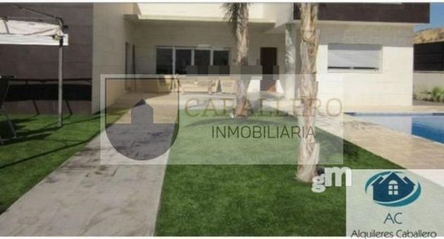 Foto 2 de Casa en venda a La Alcayna de 4 habitacions amb piscina i mobles