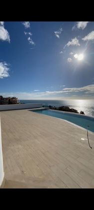 Foto 2 de Dúplex en venta en calle Navio de 2 habitaciones con terraza y piscina