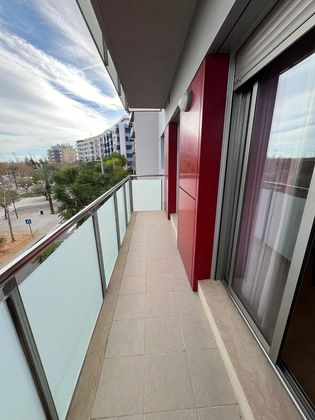 Foto 1 de Venta de piso en Parc Central de 1 habitación con garaje y balcón