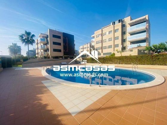 Foto 2 de Pis en lloguer a Torreón - La Almadraba de 3 habitacions amb terrassa i piscina