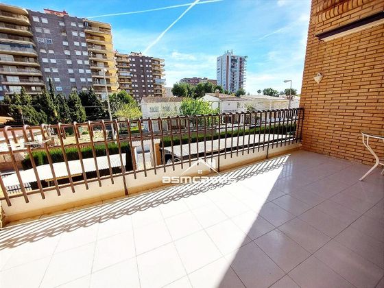 Foto 2 de Piso en venta en Curva - Heliópolis de 2 habitaciones con terraza y piscina