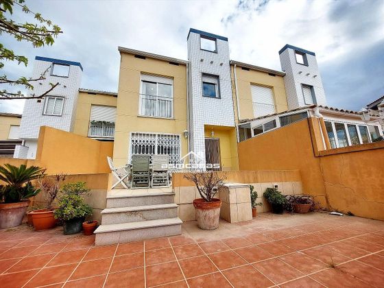 Foto 1 de Casa en venda a Benicasim Golf de 4 habitacions amb terrassa i garatge