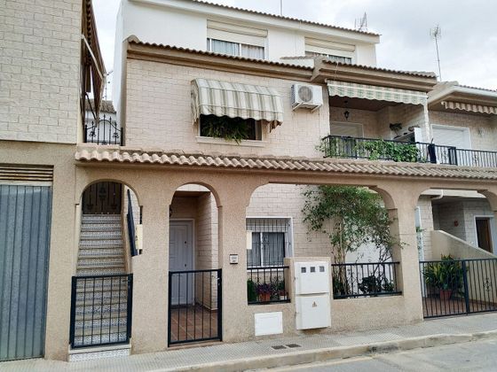 Foto 1 de Casa en venda a Lo Pagán de 3 habitacions amb terrassa i garatge