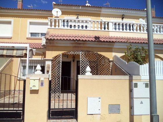 Foto 1 de Dúplex en venta en Los Peñascos-El Salero-Los Imbernones de 3 habitaciones con terraza y aire acondicionado