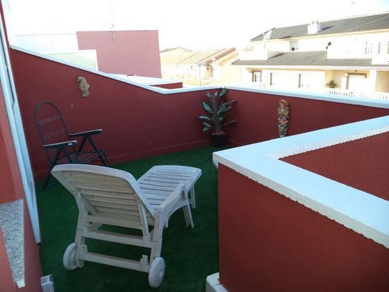Foto 1 de Piso en venta en Los Peñascos-El Salero-Los Imbernones de 4 habitaciones con terraza y aire acondicionado