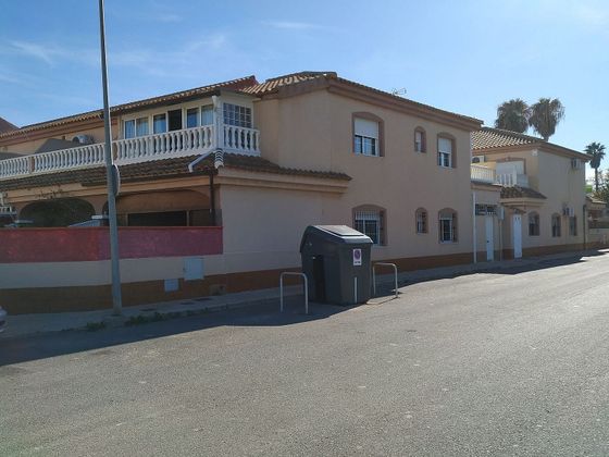 Foto 1 de Dúplex en venta en Los Peñascos-El Salero-Los Imbernones de 4 habitaciones con terraza y garaje